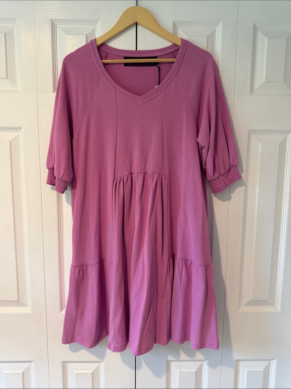 Women's V-Neck Gathered Tiered Tunic - Pink